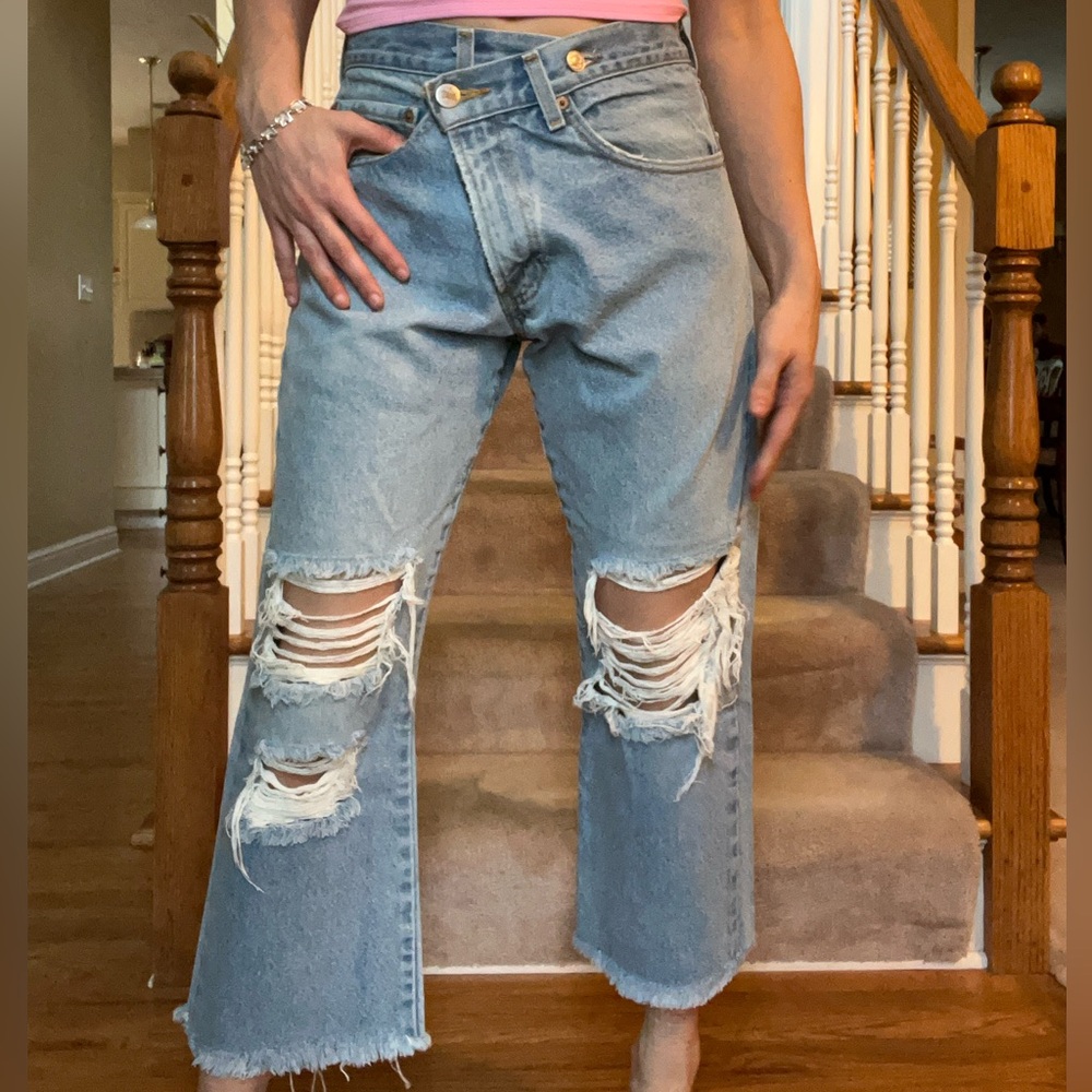 The Vintage Twin Reworked Levi’s jeans - Picture 3 of 16